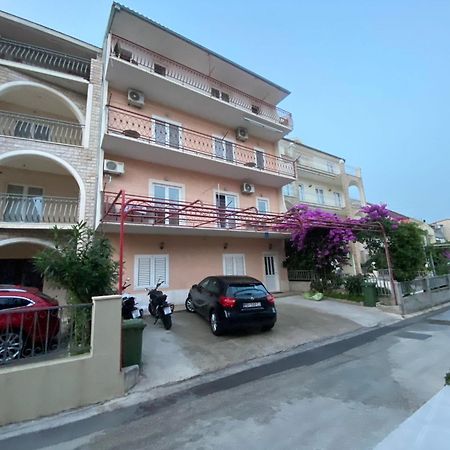 Apartment Sanja Макарська Екстер'єр фото